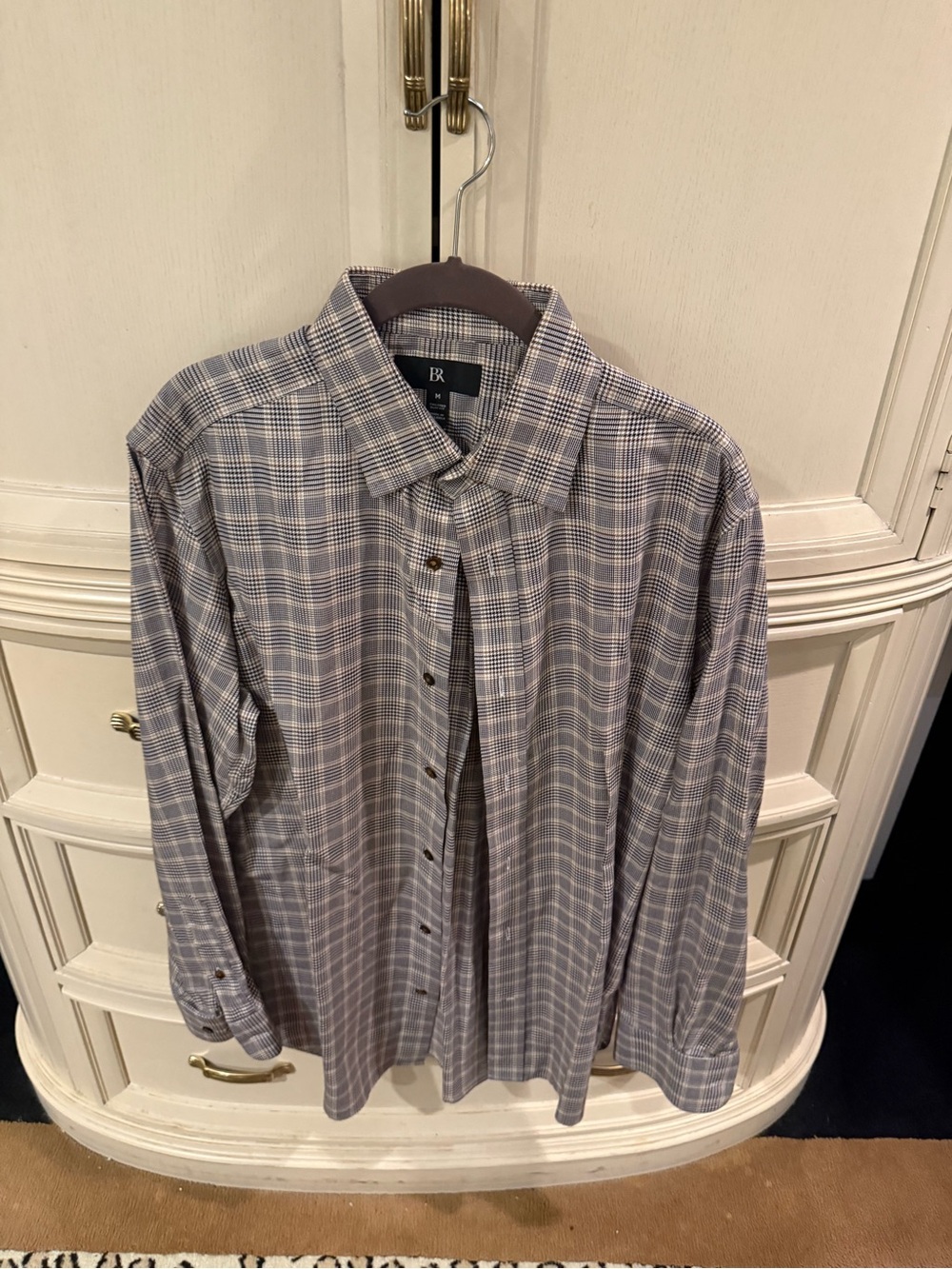 Banana Republic Men's Gray Plaid Long-Sleeve Button-Down Shirt